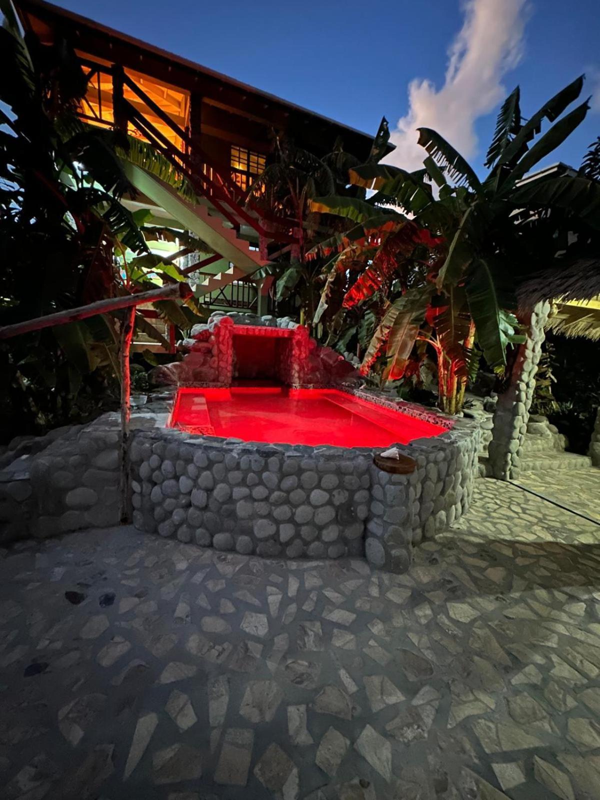 Orchid Resort Ltd Guillet Экстерьер фото