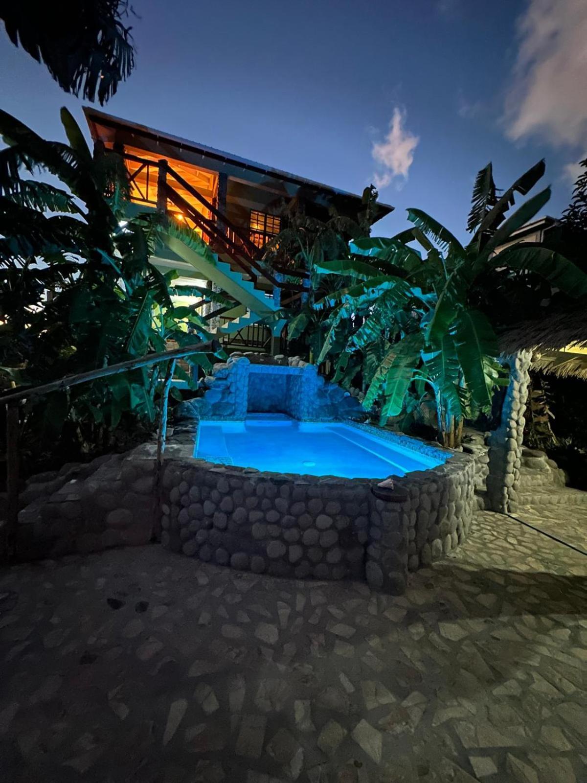 Orchid Resort Ltd Guillet Экстерьер фото